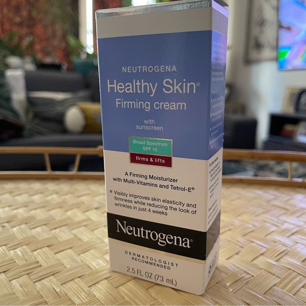 Neutrogena Healthy Skin Firming Cream with SPF 15 - Discontinued‎ Product - NIB